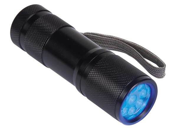 LAMPE DE POCHE - 9 LEDs UV