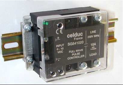 VARIATEUR MONO 2KW/115-253VAC/CTRL 0-10V