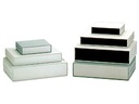 COFFRET ETANCHE ANTIFEU - COUVERCLE GRIS CLAIR AVEC PLAQUES ARRIERES NOIRES 260 x 180 x 65mm